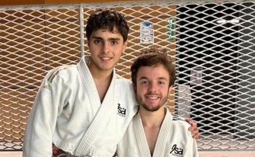 ALERTE CEINTURE NOIRE !